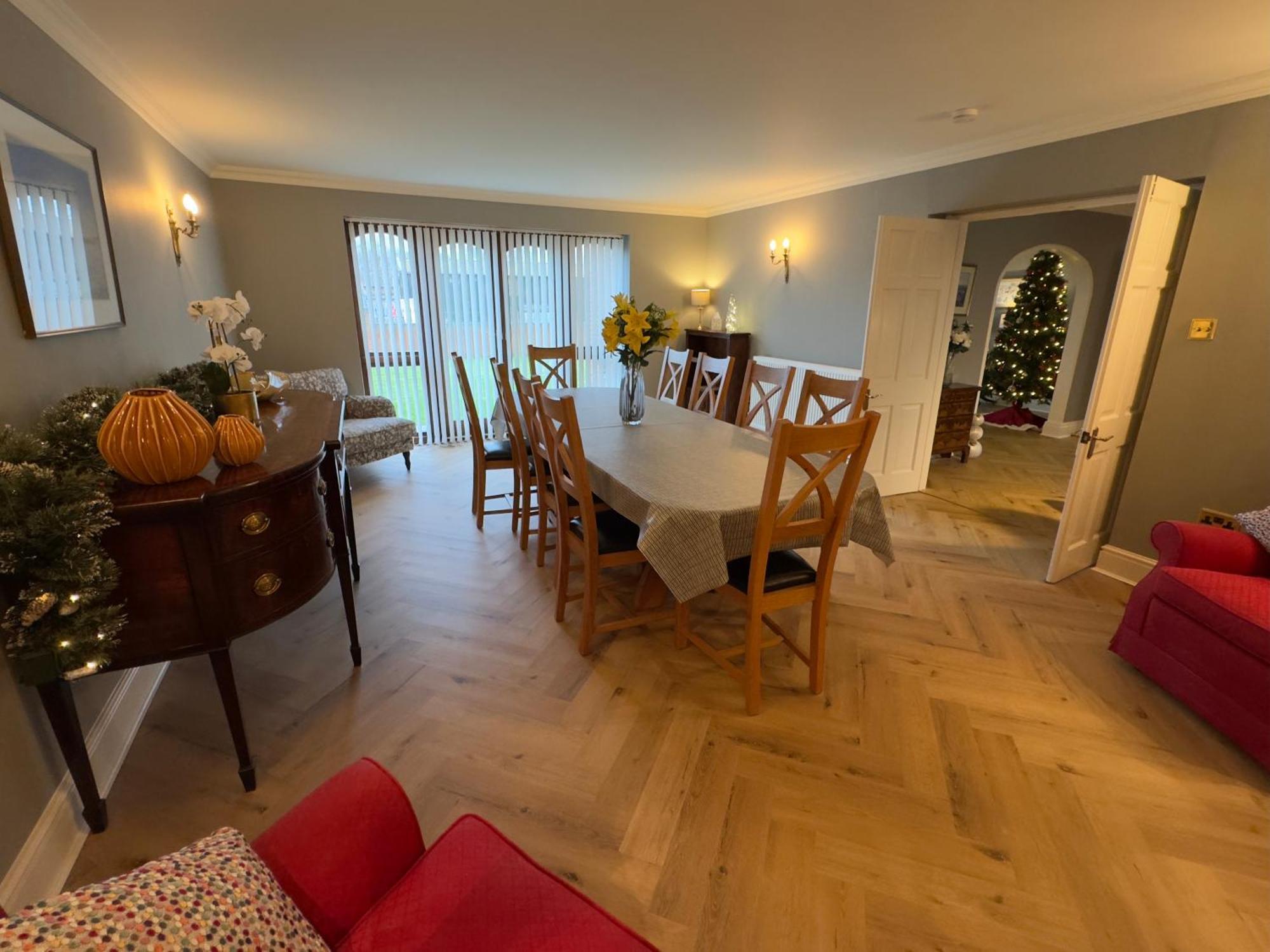 Vast, Elegant Home With Indoor Pool & Sauna Near Popular Golf Course Kington  Exteriér fotografie